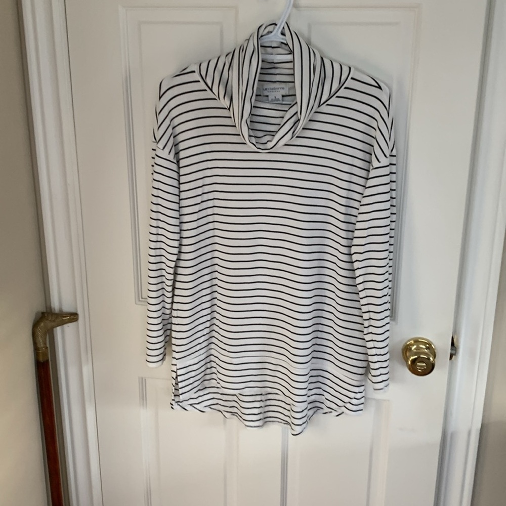 Loose cowl neck long sleeve top.
